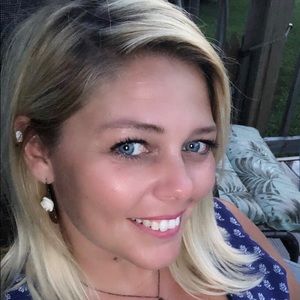 Meet your Posher, Crissy